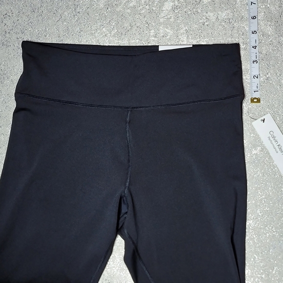 NWT Calvin Klein Women's Performance Black Large Exercise Pants - Picture 12 of 14
